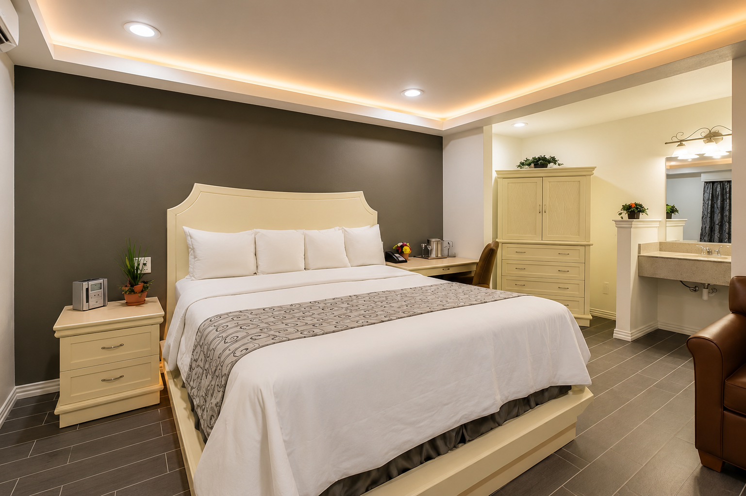 king-suite-room-dallas-hotel